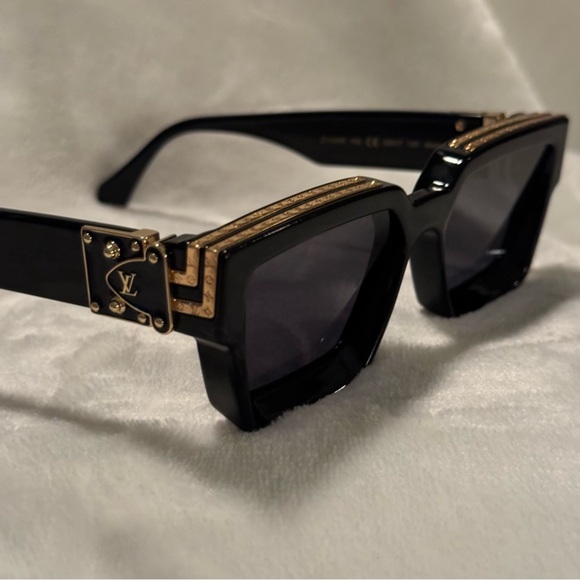 Louis Vuitton 1.1 Millionaires Sunglasses - Picture 1 of 11